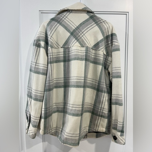 GARAGE Vancity Shacket - Picture 3 of 3